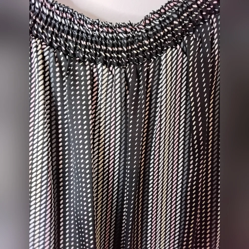 Black and White Striped Women's Top - Picture 7 of 7